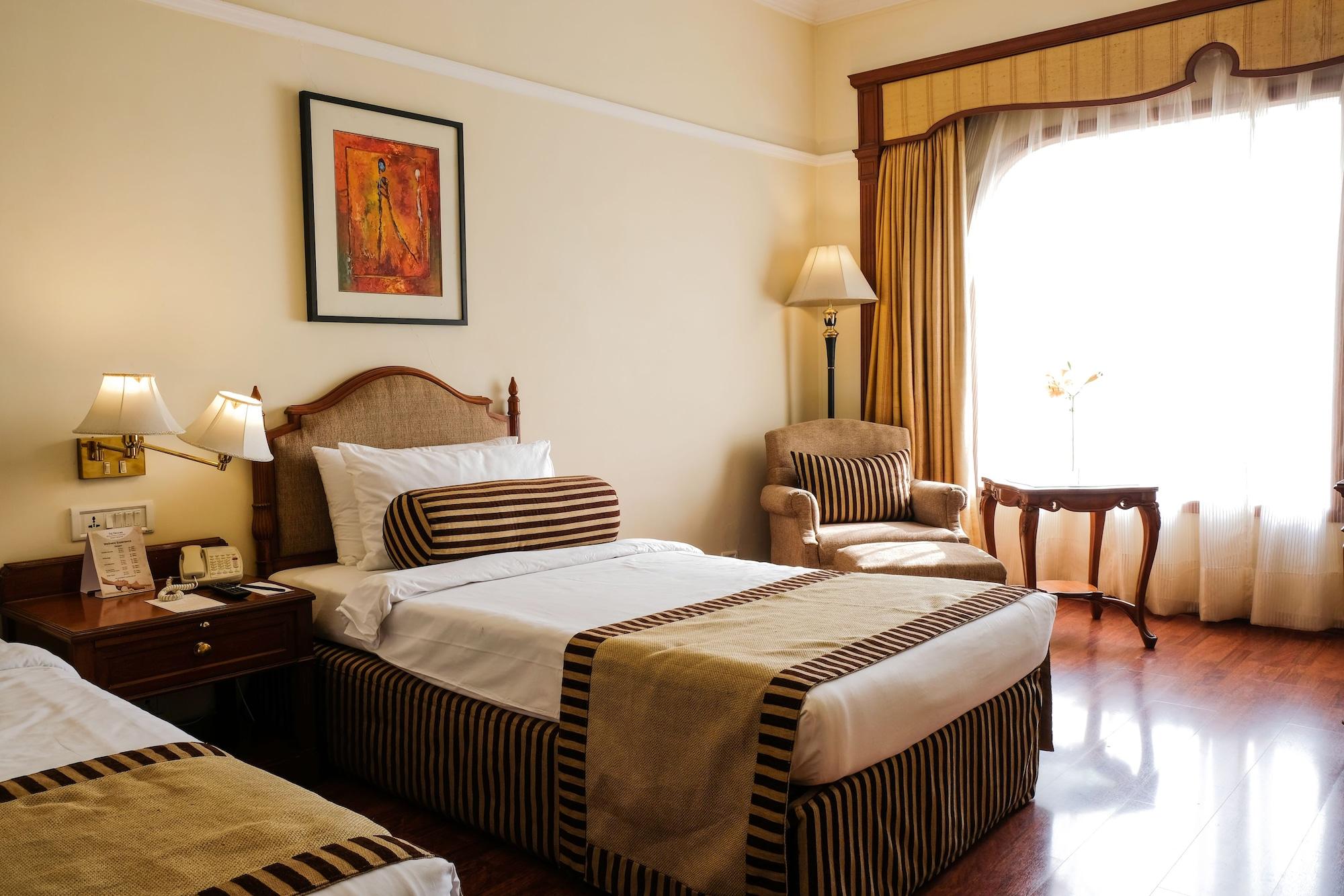 Taj Deccan Hyderabad Exterior photo