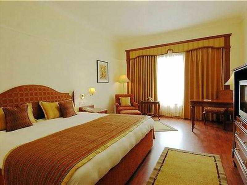 Taj Deccan Hyderabad Exterior photo