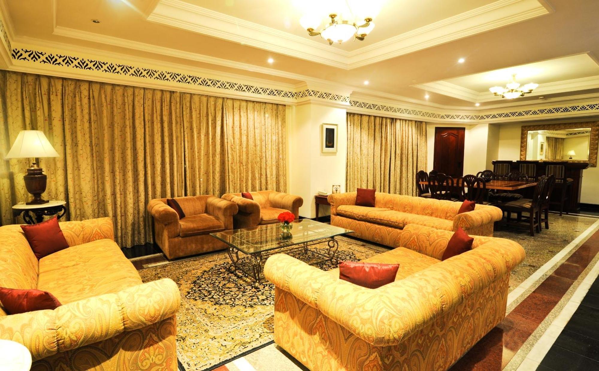 Taj Deccan Hyderabad Exterior photo