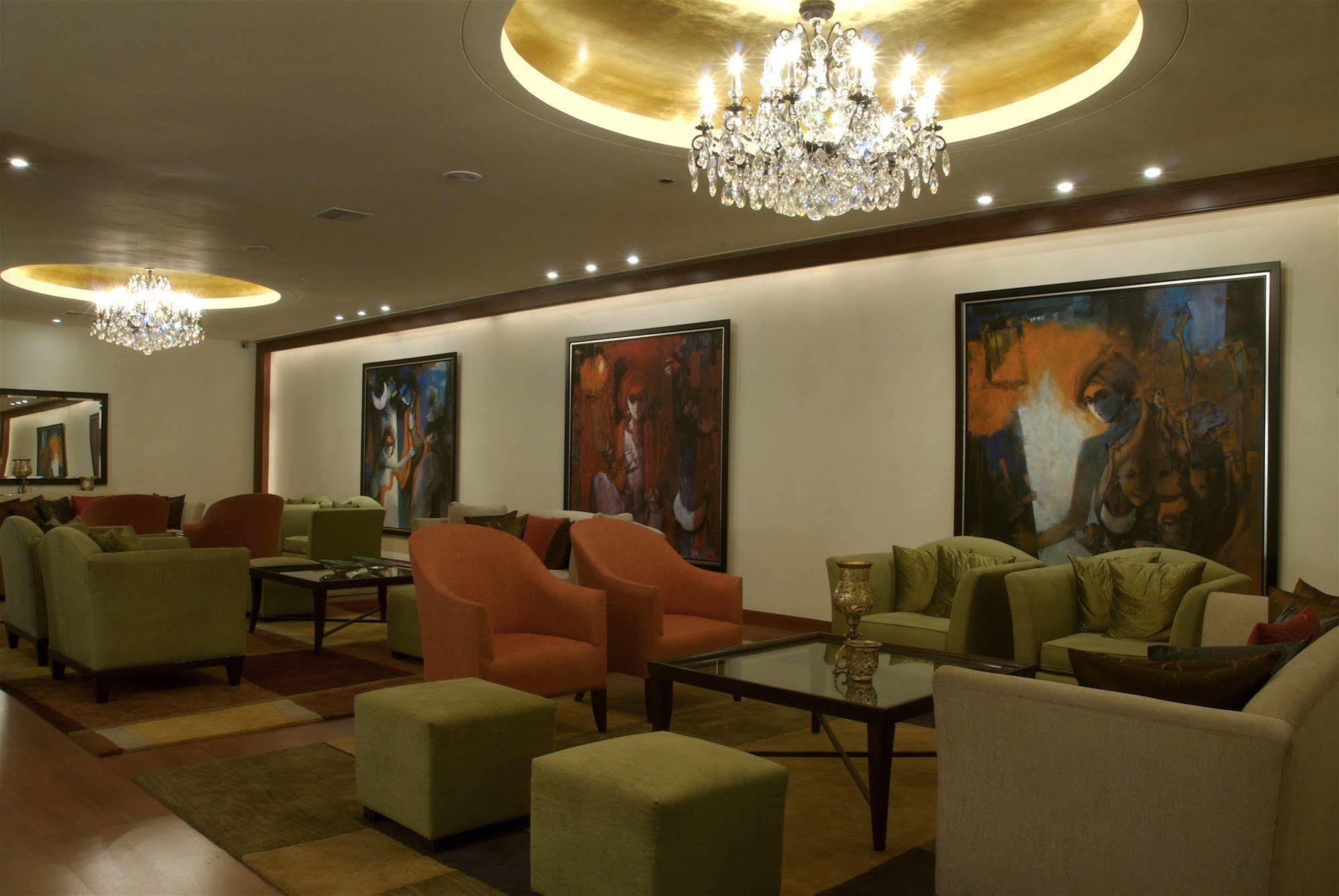 Taj Deccan Hyderabad Exterior photo