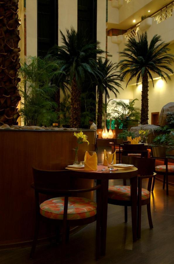 Taj Deccan Hyderabad Exterior photo